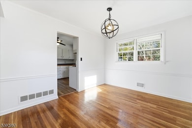 35 Brooktree Rd, East Windsor, NJ 08520 - photo 5