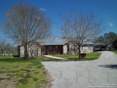 4181 County Road 4516, Hondo, TX 78861 - photo 2