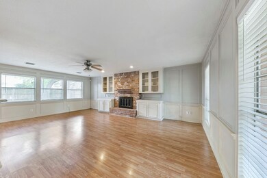 7603 Mauna Kai Dr, Houston, TX 77095 - photo 5