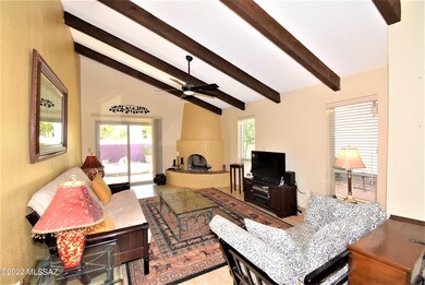 Placita Chorro-Living Room1