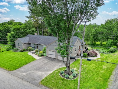 4 Mayflower Rd, Hallowell, ME 04347 - photo 4