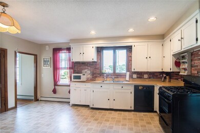 215 Ballou St, Woonsocket, RI 02895 - photo 6