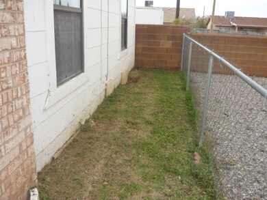 302 Plainview Dr, Alamogordo, NM 88310 - photo 7