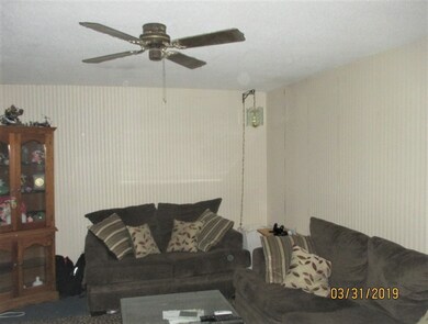 32 Shawsheen Ct unit 15, Lawrence, MA 01843 - photo 2