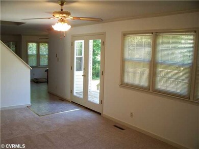 Den/Family/Great Room - The large den has double d