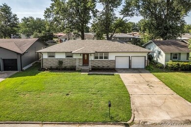 314 SE 13th St, Pryor, OK 74361 - photo 2