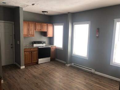 3 Hacker Ct unit 1, Worcester, MA 01603 - photo 2