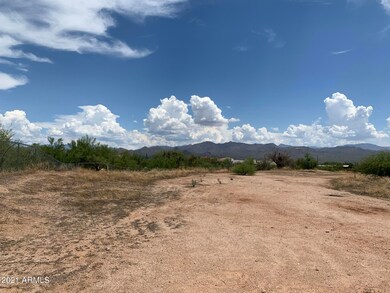Surrounding Mountain Views
