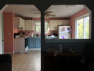 40 Washington St, Blackstone, MA 01504 - photo 4