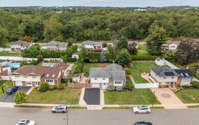 11 Dartmouth Dr, Plainview, NY 11803 - photo 4