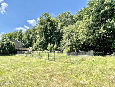 101 Sawkill Meadow Ln, Milford, PA 18337 - photo 5