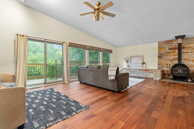 2100 Davis Hills Dr, Verona, WI 53593 - photo 4