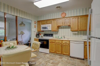 2nd View Kitchen