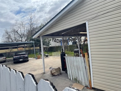 7824 Detroit St, Houston, TX 77017 - photo 6