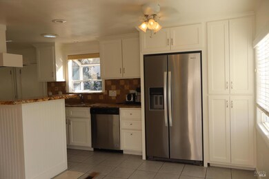 23 Anchor Dr, Suisun City, CA 94585 - photo 4