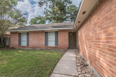 6015 Knotty Post Ln, Spring, TX 77373 - photo 2