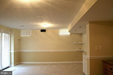 610 Cranwell Place SW, Leesburg, VA 20175 - photo 6