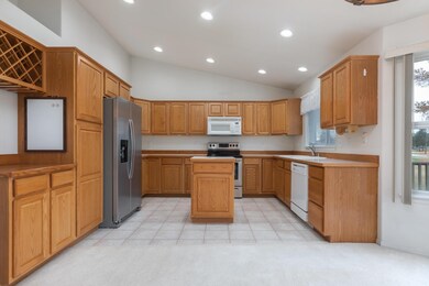 74 E Nicklaus Ave, Kalispell, MT 59901 - photo 6