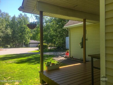 1340 N Ivy Cir Exports from owner-3
