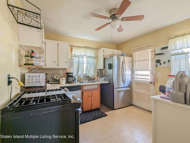 3811 Hylan Blvd, Staten Island, NY 10308 - photo 5