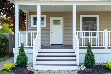 112 Bruce St, Schenectady, NY 12302 - photo 3