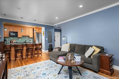 Gaylord unit 1A1A, White Plains, NY 10605 - photo 6