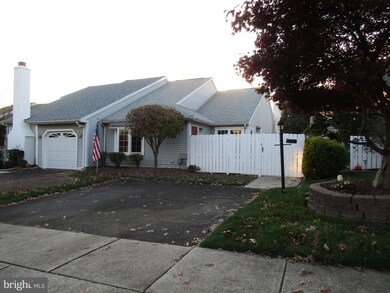 178 Raintree Ct, Langhorne, PA 19047 - photo 2