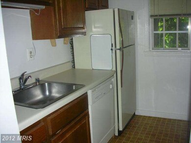 804 S Arlington Mill Dr unit 104, Arlington, VA 22204 - photo 2