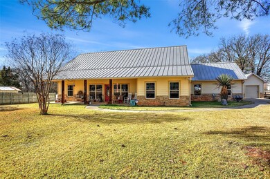 1169 Desvoignes Rd, Denison, TX 75021 - photo 2