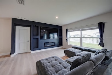 424 Quarry Rock Cir, Poinciana, FL 34758 - photo 3