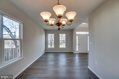 46816 Backwater Dr, Sterling, VA 20164 - photo 4