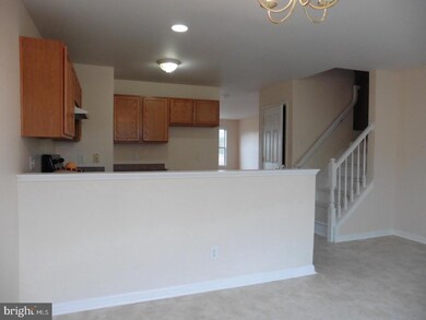 37 Sanford Dr, Bunker Hill, WV 25413 - photo 3