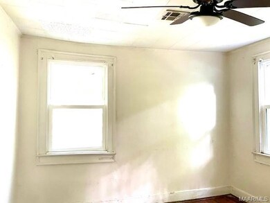 bedroom #1