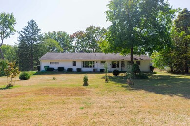 1407 Lykins Ln, Niles, MI 49120 - photo 2