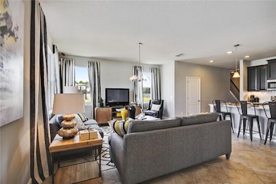 10288 Hawks Landing Dr, Land O Lakes, FL 34638 - photo 5