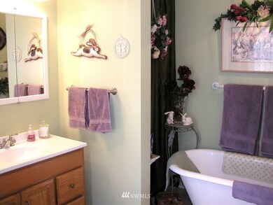 unlisted-address, Everett, WA 98201 - photo 7