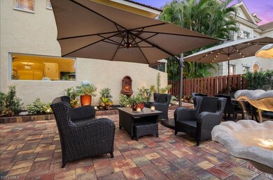 1120 5th St S, Naples, FL 34102 - photo 3