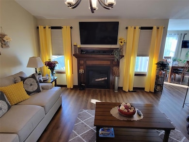 5462 SE 27th St, Des Moines, IA 50320 - photo 5