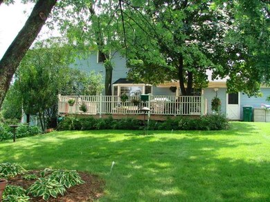 931 S Raddant Rd, Batavia, IL 60510 - photo 2