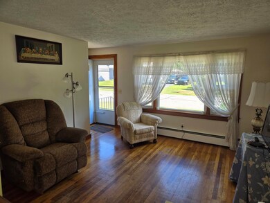 30 Flint St, Manchester, NH 03103 - photo 5