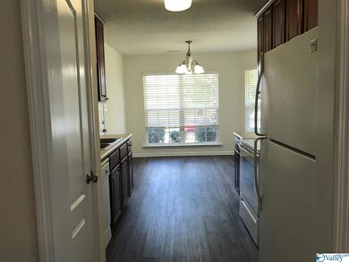 Big Bay Window Eat-In Area