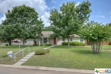 1307 Summerwood Dr, New Braunfels, TX 78130 - photo 2