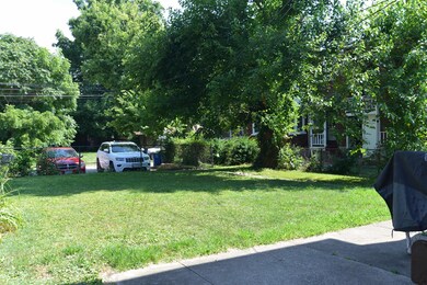 backyard w parking spaces