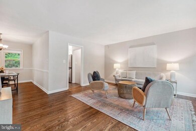 14008 Parkland Dr, Rockville, MD 20853 - photo 7