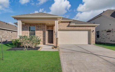 8426 Beacon Bay Cir, Mont Belvieu, TX 77523 - photo 4