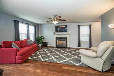 107 Shire Dr, Lake Saint Louis, MO 63367 - photo 5