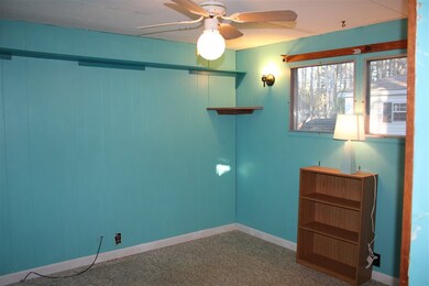 114 Sparrow St, Keene, NH 03431 - photo 6