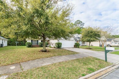 6436 Hannah Stables Dr, Jacksonville, FL 32244 - photo 2