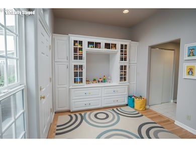 2556 Dumas Dr, Springfield, OR 97477 - photo 7