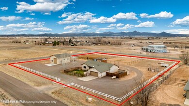 25620 N Burgundy Way, Paulden, AZ 86334 - photo 2